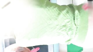 『最强封神极品乱伦』海角乱伦大神禁脔新作《趁表哥出门，厨房大战嫂子差—点被小区邻居看到