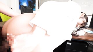 VEMA-244 公司里最漂亮的女生和假装情人的低年级男生一起回老家，她尽快结婚结果却被内射了，小野坂ゆいか