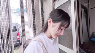 HMN-788 新模型无码破解 住在垃圾屋的宅家邋遢大叔用追击活塞多次内射 沉溺于异臭与粘腻性爱的女大学生志愿者 香水纯