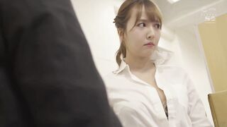 SSNI-452 新模型无码破解 被迫成为内衣模特儿 巨乳设计师被威胁成为公司的内衣模特 三上悠亚