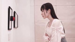 HMN-776 新模型无码破解 世界猥亵物语 香水纯