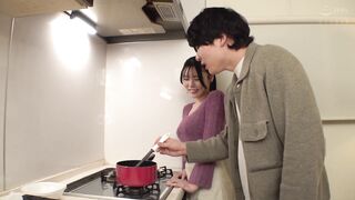 HODV-22068 [中文字幕] 叫了外卖服务，结果与初恋青梅竹马时隔12年重逢，直到早晨都无套中出射精 - 黑岛玲衣