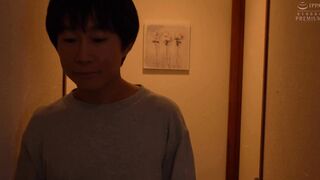 OFES-026 [无码中文字幕] 嫂子的乳头攻势太下流 极品乳交让我理性崩塌 趁哥哥不在 多次偷腥 白峰美羽