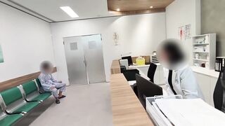 FC2-PPV-4608859 [Moran] 一位用她性感的身材挑逗病人的女医生以女上位姿势为病人手淫并射精你像猴子一样扭动臀部的样子真可爱