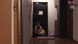 MNGS-071 [无码中文字幕] 老婆回娘家期间我被儿子的爆乳保育员诱惑完败 一周的临时同居不伦生活疯狂中出 彩月七绪