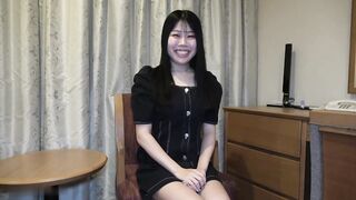 FC2-PPV-4747469 F罩杯美乳美女拥有媲美写真偶像的身材被深喉到喉咙深处引发胃酸逆流天然润滑液湿透全身窥视子宫内部，吞咽，内射