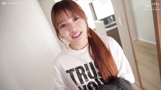 SQTE-662 [中文字幕] 她笑著迎接我。她长得超可爱，在厨房里帮我口交。她的表情真是太性感了。在浴缸里，她渴望我的阴茎 北冈果林