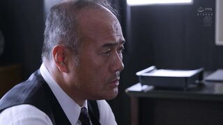 JUR-289 [无码中文字幕] 人妻秘书、汗と接吻に満ちた社长室中出し性交 すべての社长が望む爱人秘书の理想郷。 栗山莉绪
