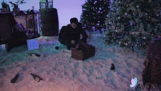 AVJiali 台湾网红AV女优「黎儿」黎兒是位睡美人，她需要一些雞巴